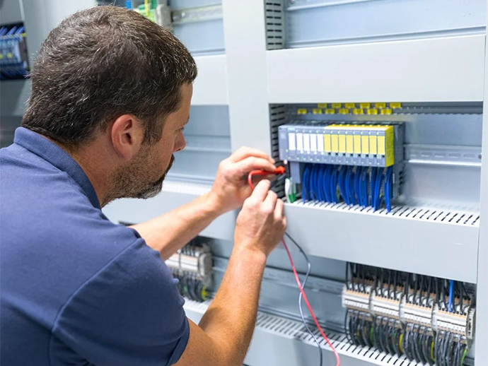 Elektroniker für Betriebstechnik (m/w/d)